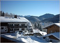 Haus Vorderstiedler im Winter